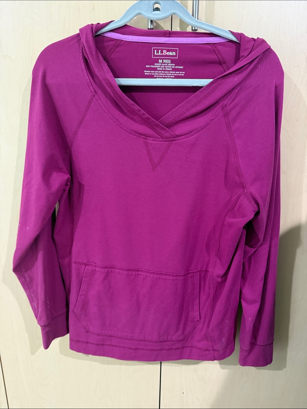 L.L. Bean Women's Magenta Hooded Pullover
